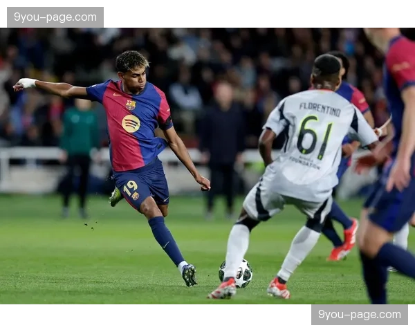 官方：巴萨与年轻边锋亚马尔完成续约，新合同违约金高达10亿欧元